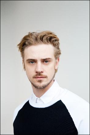 boyd_holbrook024 (1280x1920, 341 kБ...)