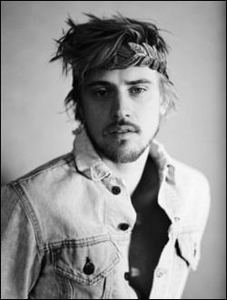 boyd_holbrook033 (250x330, 24 kБ...)