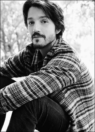 diego-luna059 (500x694, 110 kБ...)