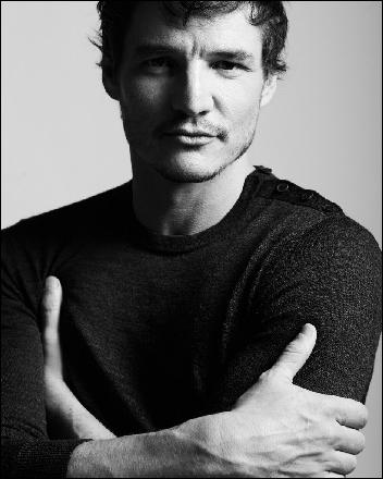 pedro_pascal003 (819x1024, 139 kБ...)