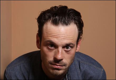 scoot-mcnairy006 (1895x1312, 214 kБ...)