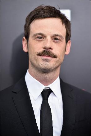 scoot-mcnairy080 (1997x3000, 480 kБ...)